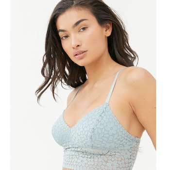 E-Comm: Pretty Bralettes, WFH